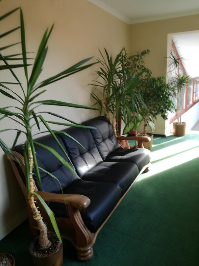 Hotel Malwa Ostrow Wielkopolski Bagian luar foto
